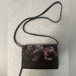Chic Black Floral Crossbody Bag